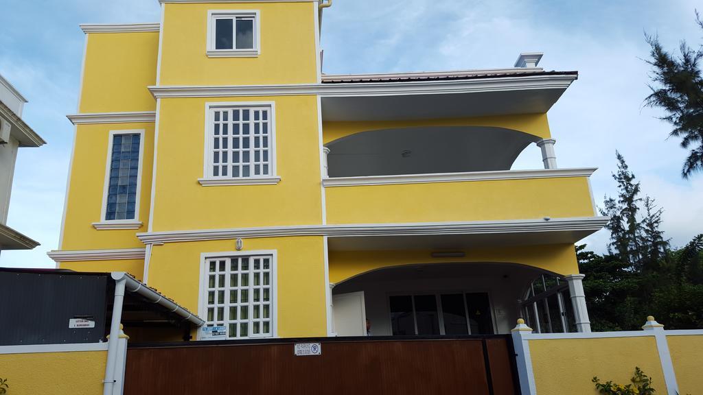 Chez Johnny - Blue Bay Exterior foto